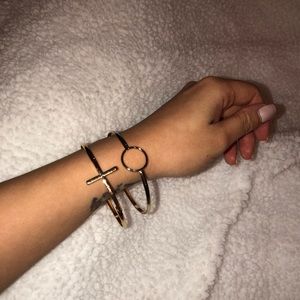Gold cross bangle set